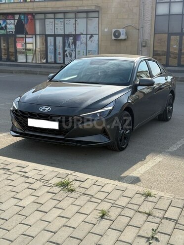 Hyundai Elantra 2023, 18,700 km - 1.6 l - Bakı