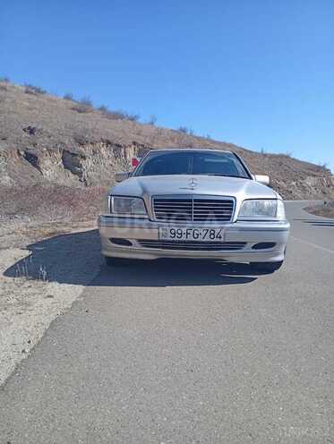 Mercedes C 240 2000, 342,000 km - 2.4 л - Bakı