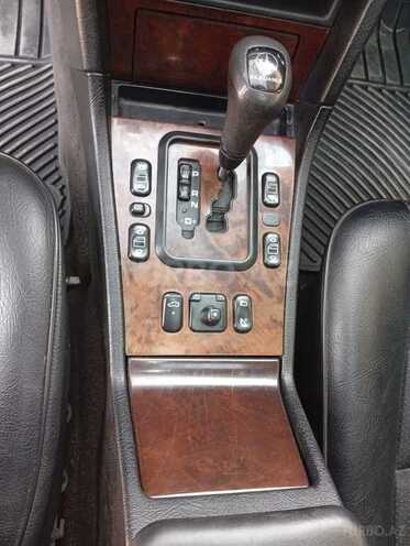 Mercedes C 240 2000, 342,000 km - 2.4 л - Bakı