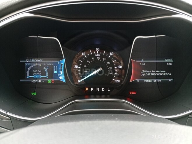 Ford Fusion (North America) 2018, 105,710 km - 2.0 л - Bakı