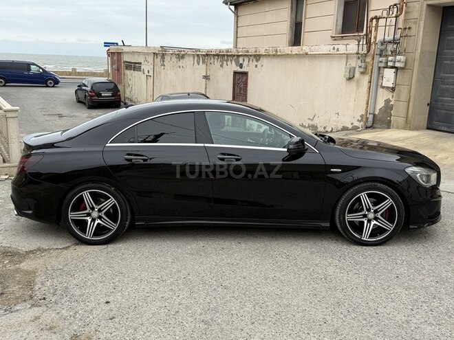 Mercedes CLA 250 4MATIC 2016, 131,300 km - 2.0 л - Bakı