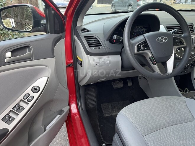 Hyundai Accent 2017, 168,981 km - 1.6 l - Bakı