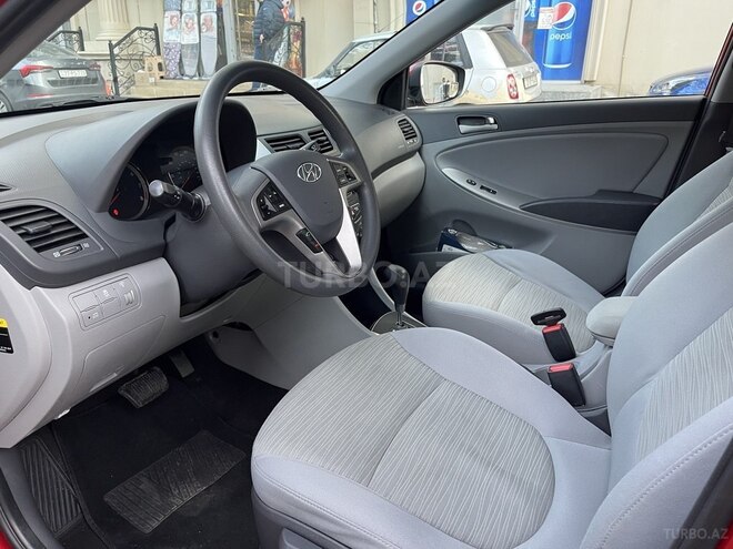 Hyundai Accent 2017, 168,981 km - 1.6 l - Bakı