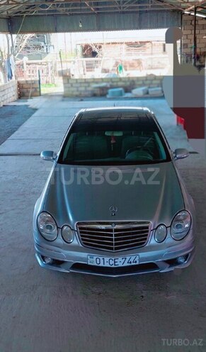 Mercedes E 240 2004, 226,000 km - 2.4 l - Bakı