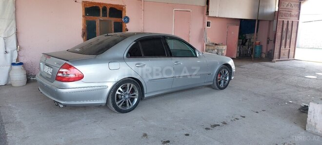 Mercedes E 240 2004, 226,000 km - 2.4 l - Bakı