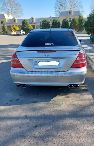 Mercedes E 240 2004, 226,000 km - 2.4 l - Bakı