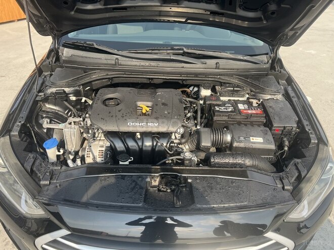Hyundai Elantra 2017, 95,000 km - 2.0 l - Bakı