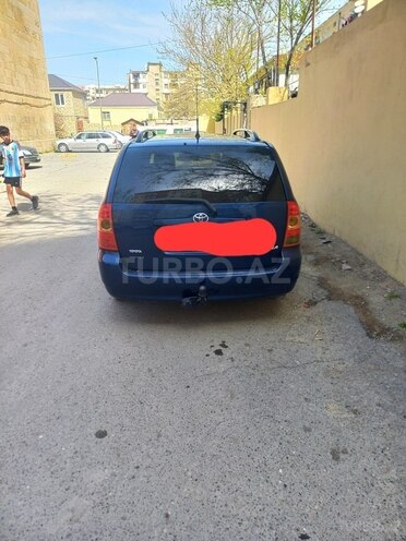 Toyota Corolla 2006, 255,000 km - 1.4 l - Bakı