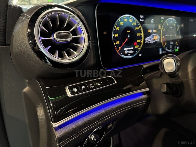 Mercedes AMG GT 53 4MATIC+-17