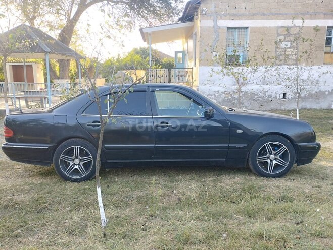 Mercedes E 230 1997, 555,605 km - 2.3 l - Şirvan