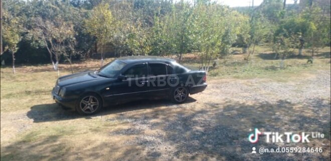 Mercedes E 230 1997, 555,605 km - 2.3 l - Şirvan