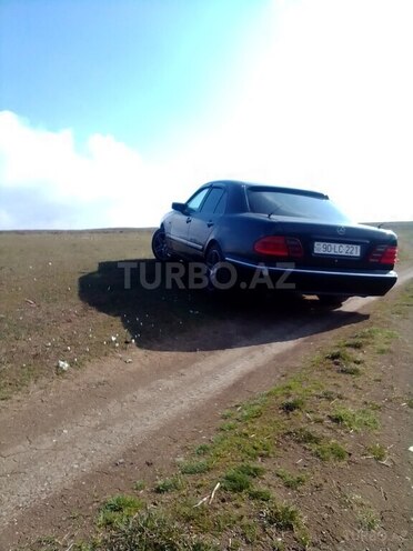 Mercedes E 230 1997, 555,605 km - 2.3 l - Şirvan