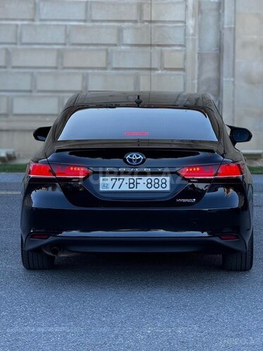 Toyota Camry-17