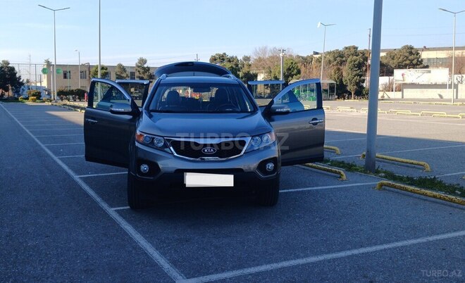 Kia Sorento 2010, 236,400 km - 2.0 л - Bakı