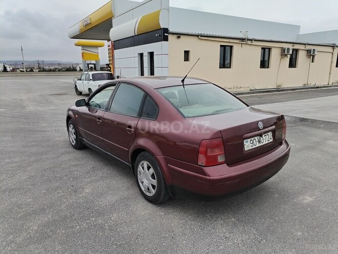 Volkswagen Passat 1998, 300,000 km - 1.8 l - Sumqayıt