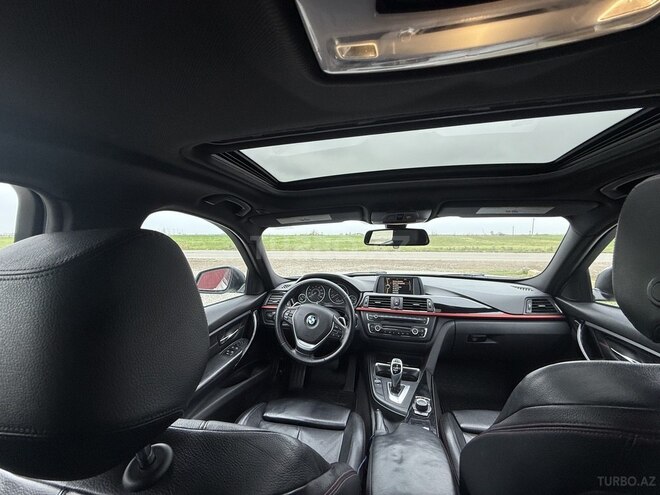 BMW 328 2012, 207,000 km - 2.0 л - Biləsuvar