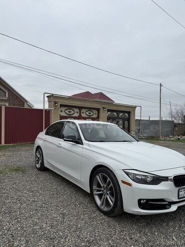 BMW 328 2012, 207,000 km - 2.0 л - Biləsuvar