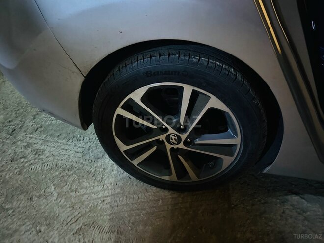 Hyundai Avante 2015, 110,000 km - 1.6 л - Bakı