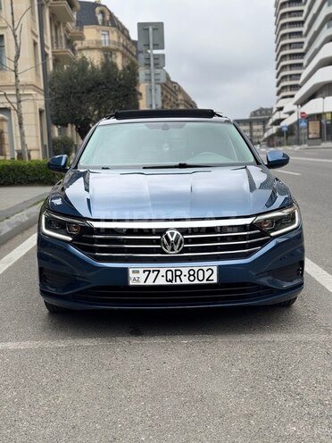 Volkswagen Jetta-1