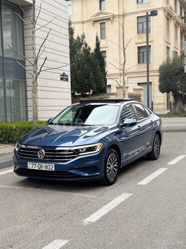 Volkswagen Jetta-5