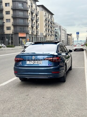 Volkswagen Jetta-8