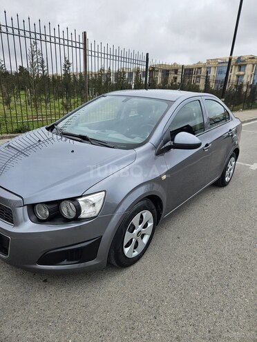 Chevrolet Aveo-2