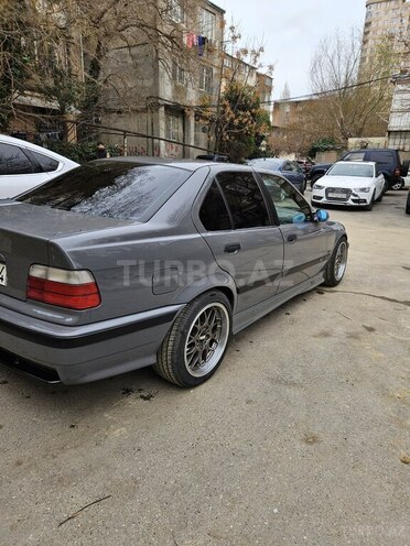 BMW 328 1997, 230,000 km - 3.0 l - Bakı