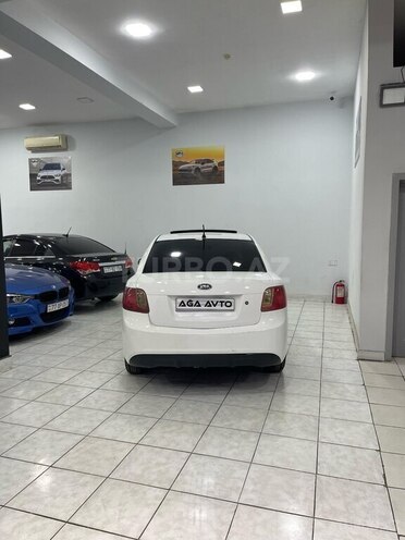 Kia Rio 2011, 338,000 km - 1.4 l - Sumqayıt