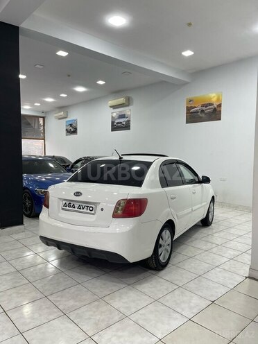 Kia Rio 2011, 338,000 km - 1.4 l - Sumqayıt
