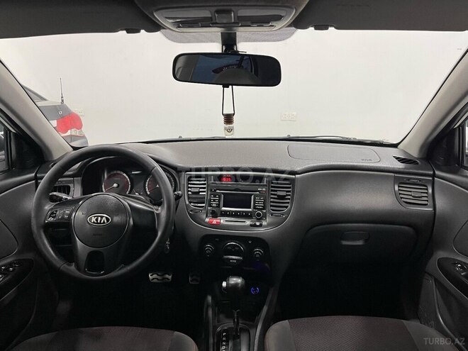Kia Rio 2011, 338,000 km - 1.4 l - Sumqayıt