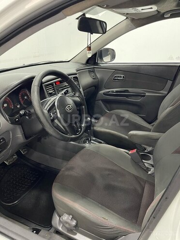 Kia Rio 2011, 338,000 km - 1.4 l - Sumqayıt