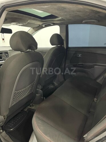 Kia Rio 2011, 338,000 km - 1.4 l - Sumqayıt