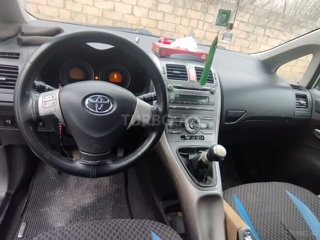 Toyota Auris 2007, 360,000 km - 1.4 l - Bakı