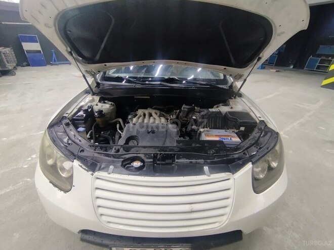 Hyundai Santa Fe 2009, 285,457 km - 2.7 l - Bakı