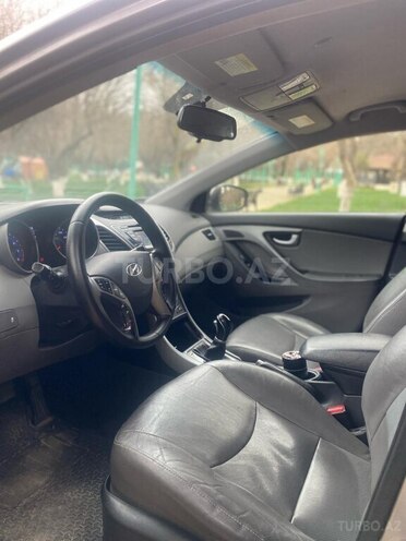 Hyundai Elantra 2014, 109,500 km - 1.8 l - Bakı