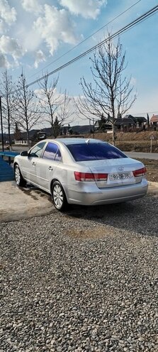 Hyundai Sonata-11