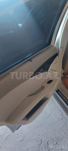 Mercedes E 240 2004, 226,000 km - 2.4 l - Bakı