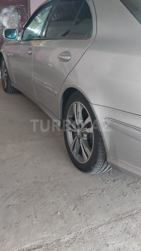 Mercedes E 240 2004, 226,000 km - 2.4 l - Bakı