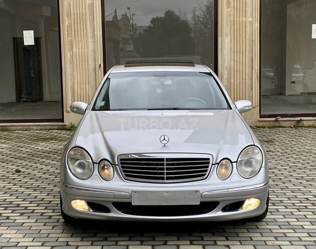 Mercedes E 270 2002, 243,000 km - 2.7 l - Bakı