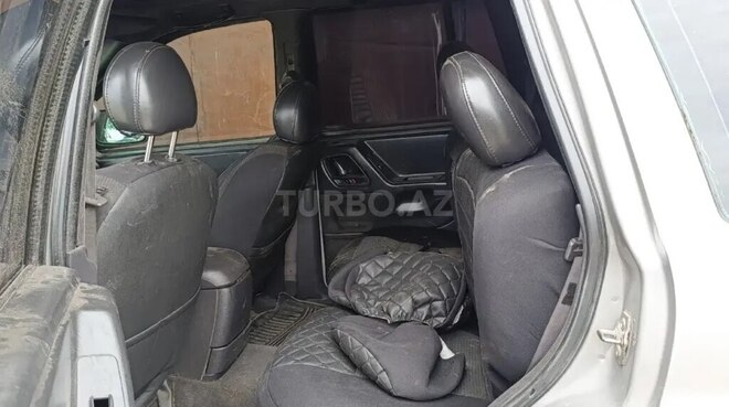 Jeep Grand Cherokee 2000, 480,000 km - 4.7 l - Qusar