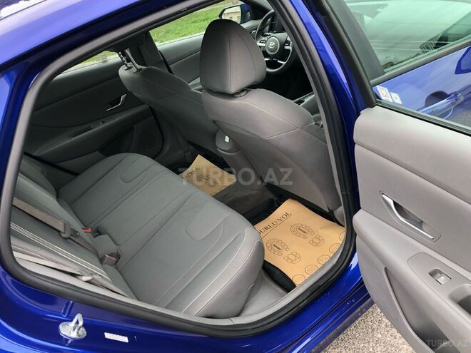 Hyundai Elantra 2022, 60,500 km - 1.6 л - Bakı