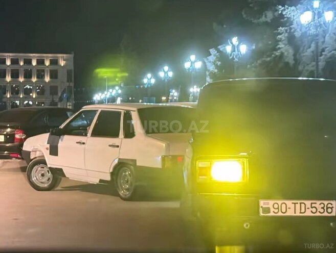 LADA (VAZ) 21099 1993, 300,000 km - 1.5 л - Qusar
