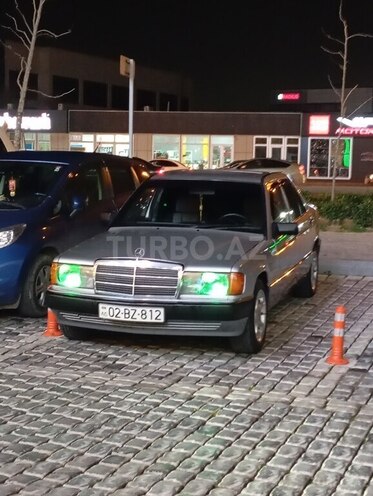 Mercedes 190 1991, 200,000 km - 2.0 л - Bakı