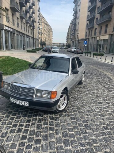 Mercedes 190 1991, 200,000 km - 2.0 л - Bakı