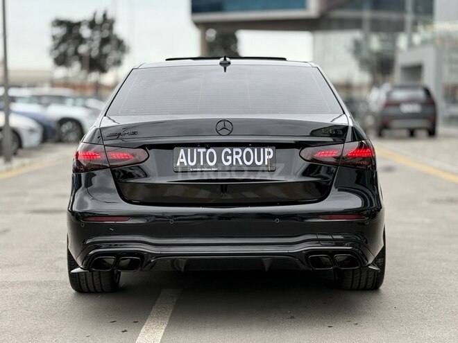 Mercedes E 400-2