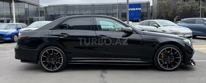 Mercedes E 400-14