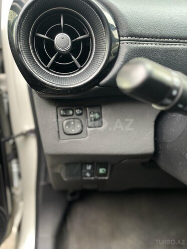Toyota Aqua 2019, 75,000 km - 1.5 l - Bakı