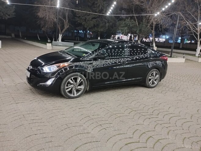 Hyundai Elantra 2015, 32,829 km - 1.8 л - Bakı