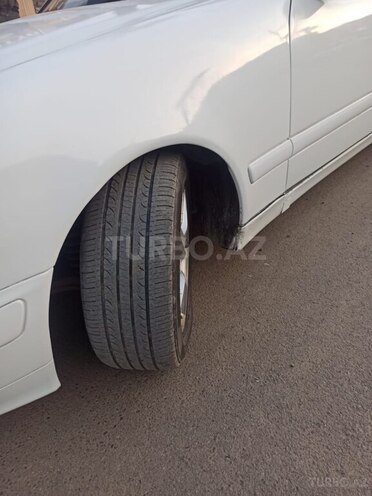 Mercedes E 220 d 2001, 377,122 km - 2.2 л - Masallı