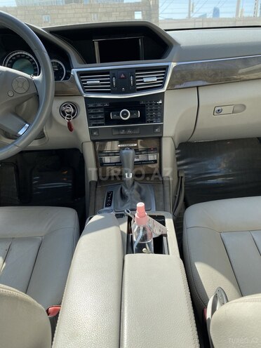 Mercedes E 250 2009, 195,000 km - 1.8 l - Bakı